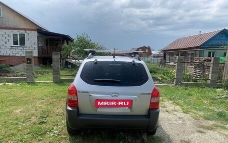 Hyundai Tucson III, 2005 год, 800 000 рублей, 3 фотография