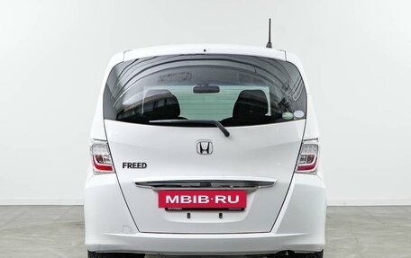 Honda Freed I, 2013 год, 1 329 050 рублей, 4 фотография