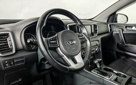 KIA Sportage IV рестайлинг, 2019 год, 2 350 000 рублей, 13 фотография