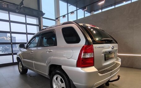 KIA Sportage II, 2008 год, 900 000 рублей, 6 фотография