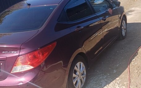 Hyundai Solaris II рестайлинг, 2013 год, 650 000 рублей, 6 фотография