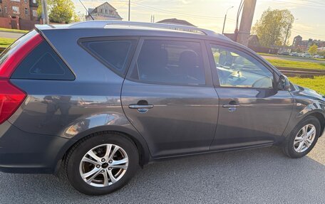 KIA cee'd I рестайлинг, 2009 год, 590 000 рублей, 2 фотография