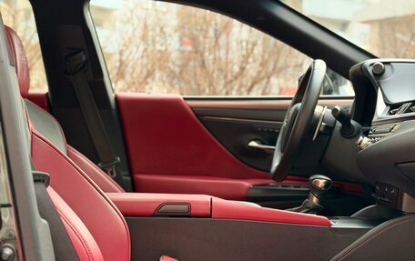 Lexus ES VII, 2020 год, 3 995 000 рублей, 31 фотография