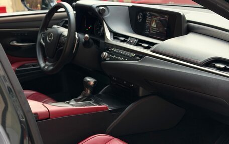 Lexus ES VII, 2020 год, 3 995 000 рублей, 29 фотография