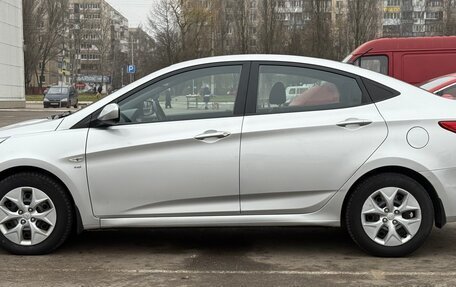 Hyundai Solaris II рестайлинг, 2014 год, 1 300 000 рублей, 8 фотография