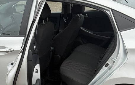 Hyundai Solaris II рестайлинг, 2014 год, 1 300 000 рублей, 14 фотография