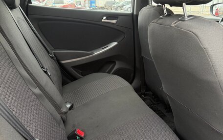 Hyundai Solaris II рестайлинг, 2014 год, 1 300 000 рублей, 17 фотография