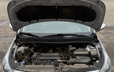 Hyundai Solaris II рестайлинг, 2014 год, 1 300 000 рублей, 21 фотография