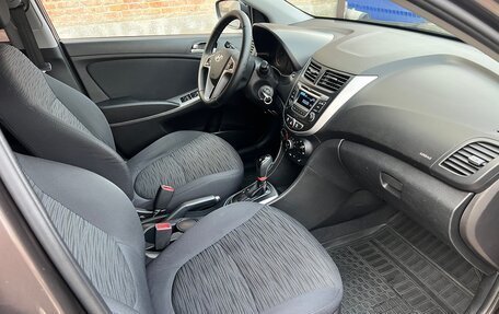 Hyundai Solaris II рестайлинг, 2015 год, 1 100 000 рублей, 4 фотография