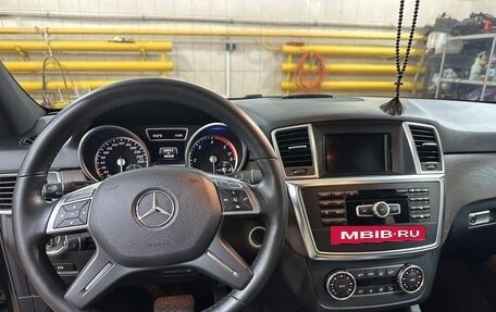 Mercedes-Benz M-Класс, 2013 год, 3 550 000 рублей, 6 фотография