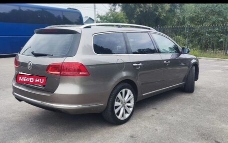 Volkswagen Passat B7, 2011 год, 1 270 000 рублей, 5 фотография