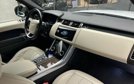 Land Rover Range Rover Sport II, 2018 год, 5 400 000 рублей, 9 фотография