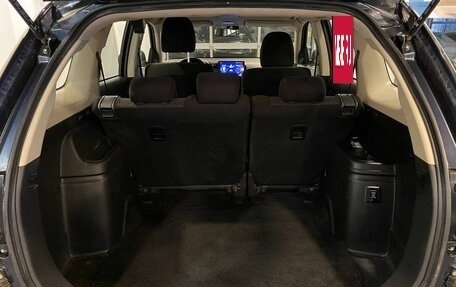 Mitsubishi Outlander III рестайлинг 3, 2019 год, 2 175 000 рублей, 18 фотография