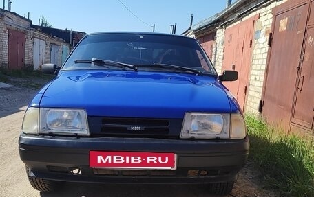 ИЖ 2126 «Ода», 2002 год, 160 000 рублей, 3 фотография