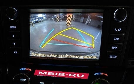 Toyota RAV4, 2018 год, 2 490 000 рублей, 4 фотография