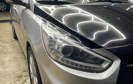 Hyundai Solaris II рестайлинг, 2013 год, 580 000 рублей, 2 фотография