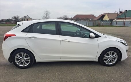 Hyundai i30 II рестайлинг, 2013 год, 950 000 рублей, 6 фотография