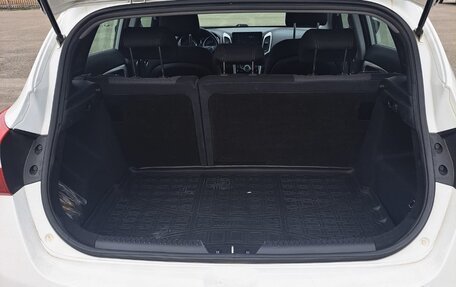 Hyundai i30 II рестайлинг, 2013 год, 950 000 рублей, 13 фотография