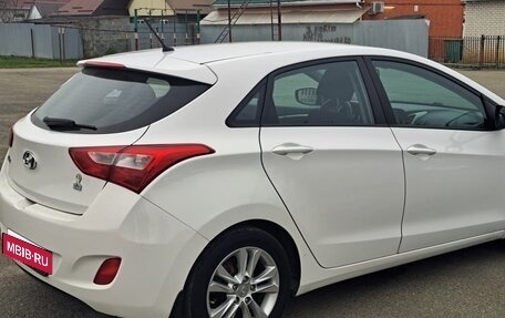 Hyundai i30 II рестайлинг, 2013 год, 950 000 рублей, 4 фотография