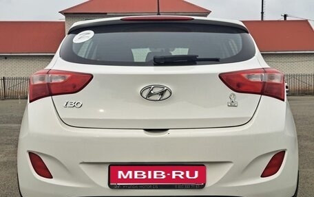 Hyundai i30 II рестайлинг, 2013 год, 950 000 рублей, 3 фотография