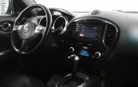 Nissan Juke II, 2011 год, 860 000 рублей, 10 фотография