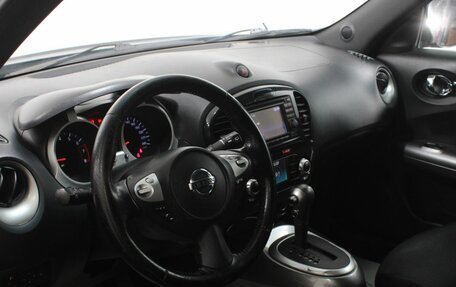 Nissan Juke II, 2011 год, 860 000 рублей, 14 фотография
