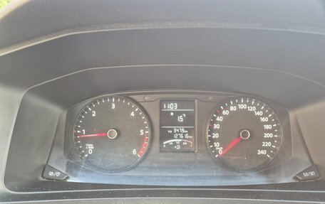 Volkswagen Caravelle T6 рестайлинг, 2015 год, 2 550 000 рублей, 7 фотография