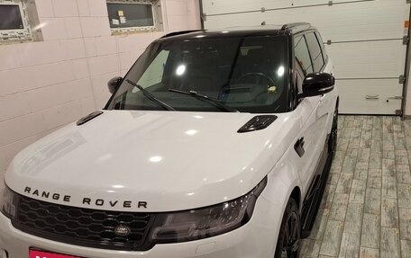 Land Rover Range Rover Sport II, 2022 год, 7 690 000 рублей, 1 фотография