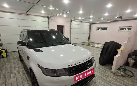 Land Rover Range Rover Sport II, 2022 год, 7 690 000 рублей, 6 фотография