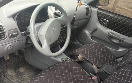 Hyundai Accent II, 2009 год, 490 000 рублей, 2 фотография