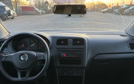 Volkswagen Polo VI (EU Market), 2016 год, 959 000 рублей, 14 фотография