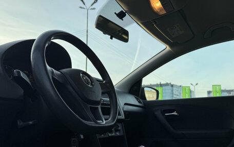 Volkswagen Polo VI (EU Market), 2016 год, 959 000 рублей, 17 фотография