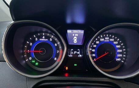 Hyundai Avante, 2011 год, 600 000 рублей, 15 фотография