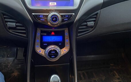 Hyundai Avante, 2011 год, 600 000 рублей, 14 фотография