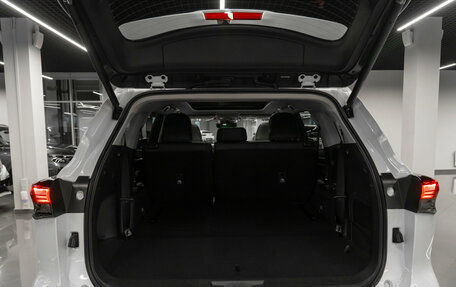 Toyota Highlander, 2025 год, 6 100 000 рублей, 25 фотография