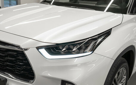 Toyota Highlander, 2025 год, 6 100 000 рублей, 28 фотография