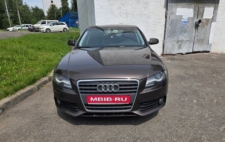 Audi A4, 2011 год, 1 140 000 рублей, 1 фотография