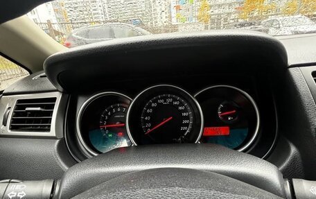 Nissan Tiida, 2010 год, 600 000 рублей, 2 фотография