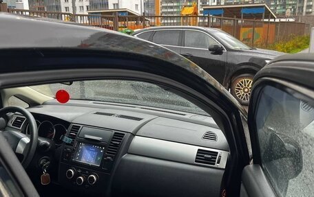 Nissan Tiida, 2010 год, 600 000 рублей, 6 фотография