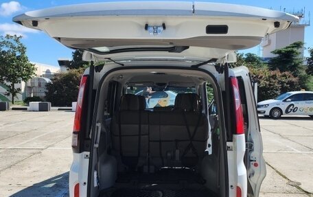 Honda Stepwgn IV, 2019 год, 1 950 000 рублей, 6 фотография