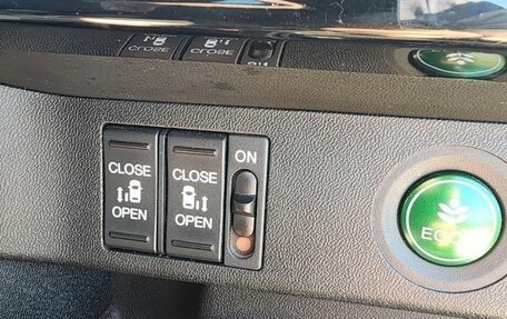 Honda Stepwgn IV, 2019 год, 1 950 000 рублей, 16 фотография