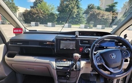 Honda Stepwgn IV, 2019 год, 1 950 000 рублей, 13 фотография