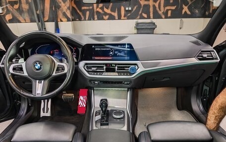 BMW 3 серия, 2018 год, 3 900 000 рублей, 11 фотография