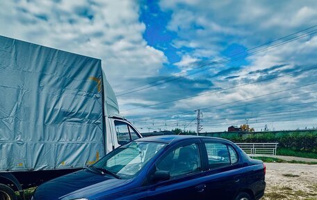 Toyota Echo, 2002 год, 450 000 рублей, 3 фотография