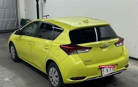 Toyota Auris II, 2016 год, 1 310 000 рублей, 3 фотография