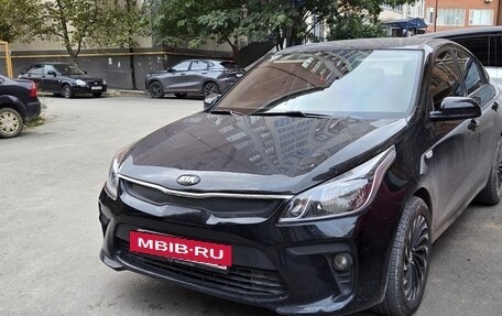 KIA Rio IV, 2018 год, 1 400 000 рублей, 3 фотография