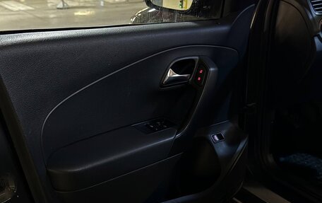 Volkswagen Polo VI (EU Market), 2012 год, 650 000 рублей, 10 фотография