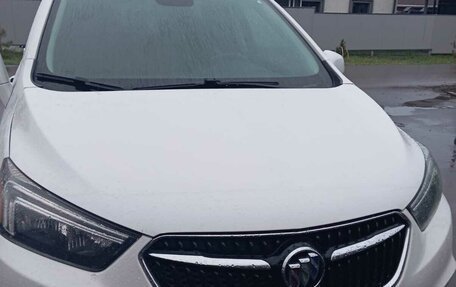 Buick Encore I, 2021 год, 1 950 000 рублей, 2 фотография