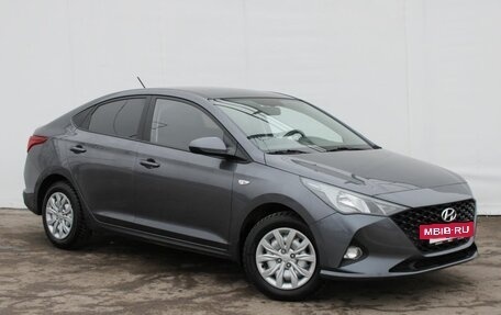 Hyundai Solaris II рестайлинг, 2021 год, 1 635 000 рублей, 4 фотография