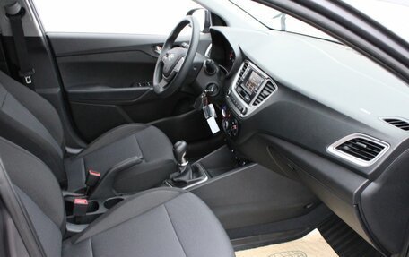 Hyundai Solaris II рестайлинг, 2021 год, 1 635 000 рублей, 13 фотография